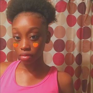 Meet your Posher, Tiera